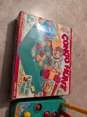 Congo Hunt Kids Whac-A-Mole Style Game - Teal Corrosion On Battery Inoperable.